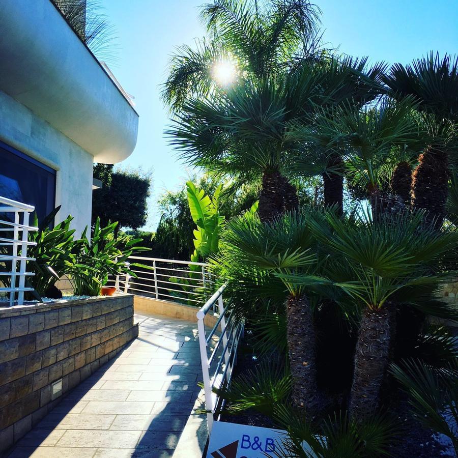 Foglie D' Acqua Acomodação com café da manhã Bisceglie Exterior foto